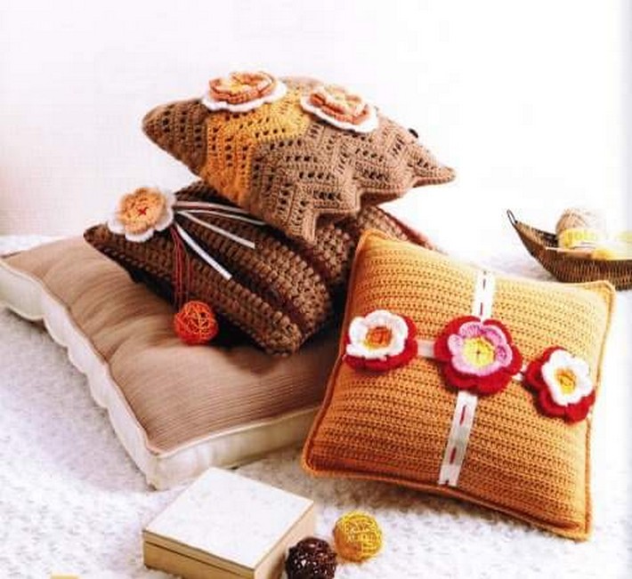 crochet-cushion-16