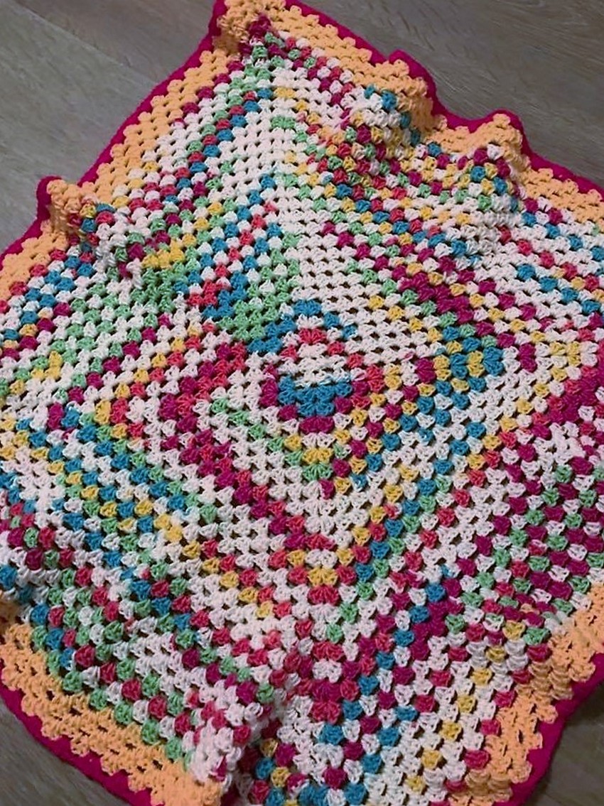 baby-rainbow-granny-square-blanket