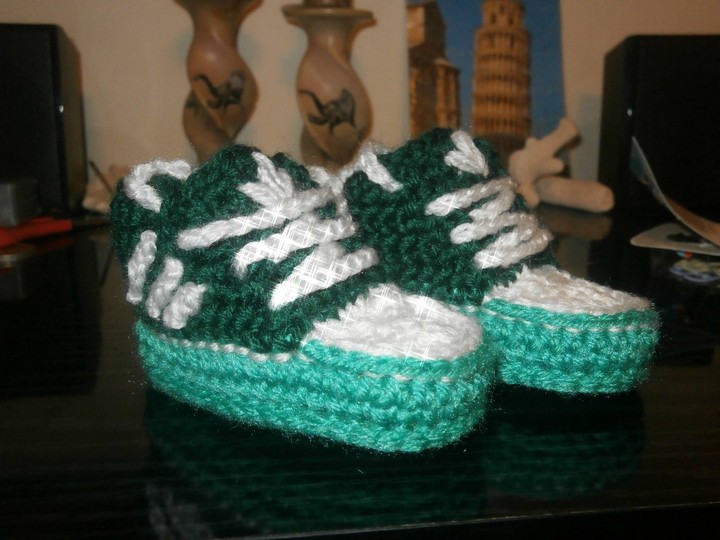 crochet-shoes