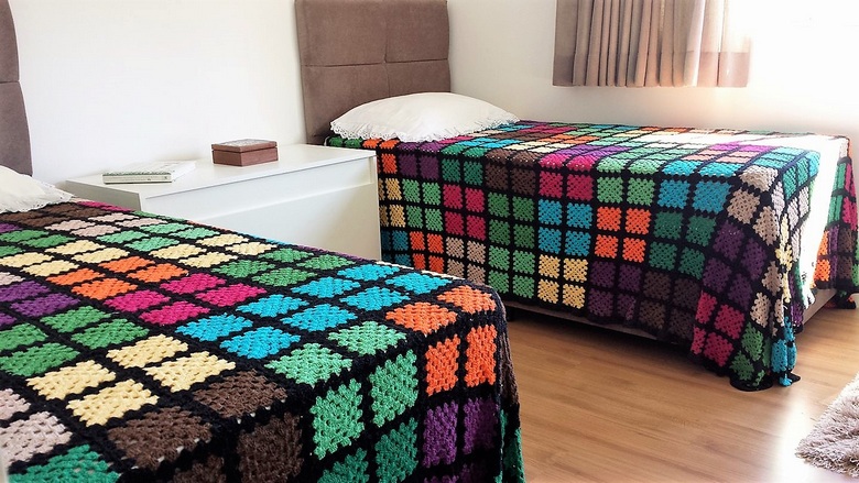 crochet-bedspread-16