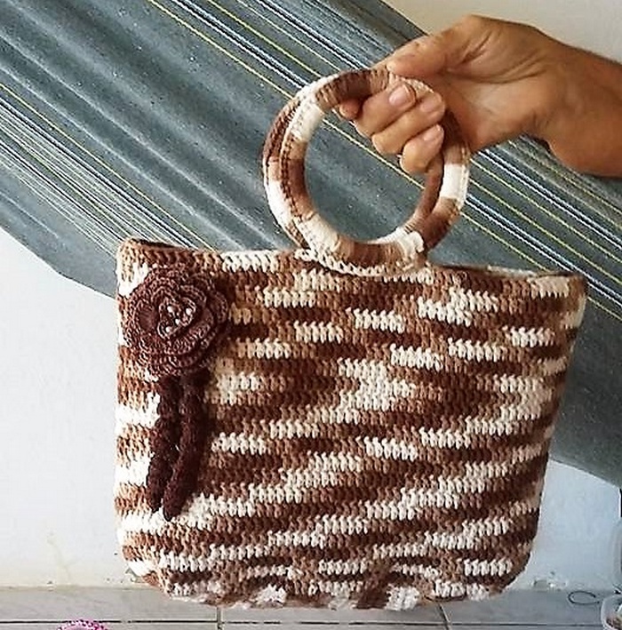 crocheted bag 13