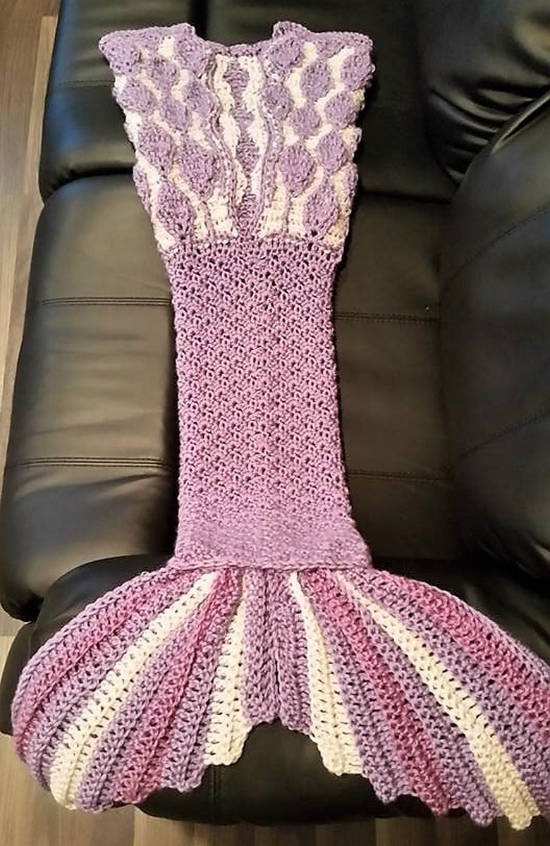 crochet mermaid tail 11