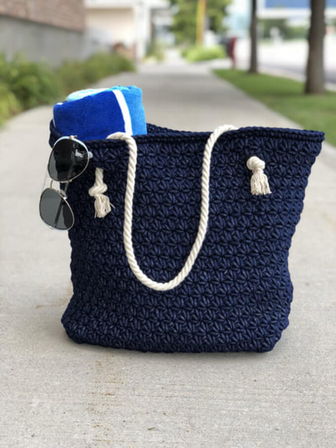 166 - Outdoor Bag Free Crochet Pattern