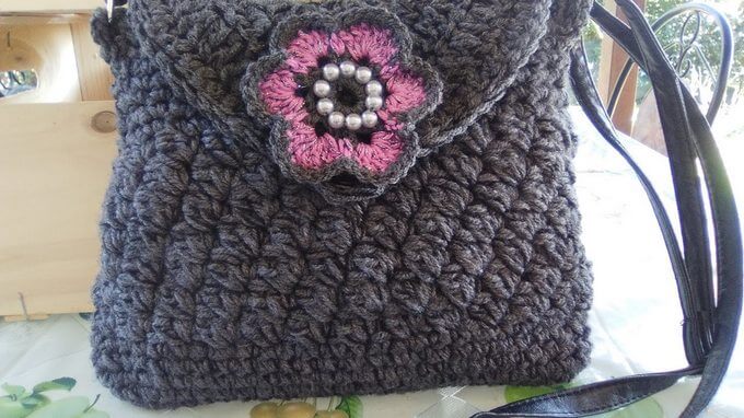 65 - CROCHET SHOULDER BAG FREE CROCHET PATTERN