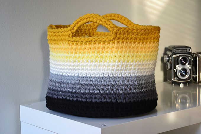 96 - Ombre Basket Bag Free Pattern