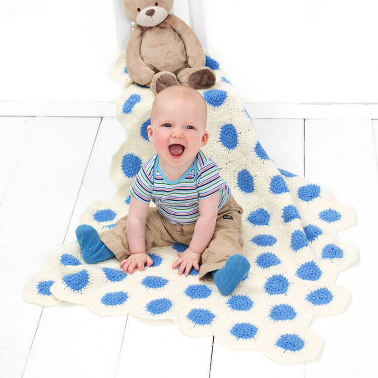 41 - RED HEART POLKA-DOT BABY BLANKET FREE PATTERN